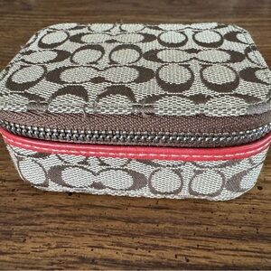 COACH Khaki SignatureCanvas Leather Pill/Jewelry Case holder